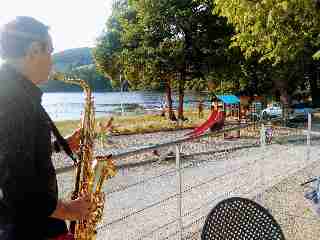 Camping La Romiguiere : 2019 07 24 Sax and Song